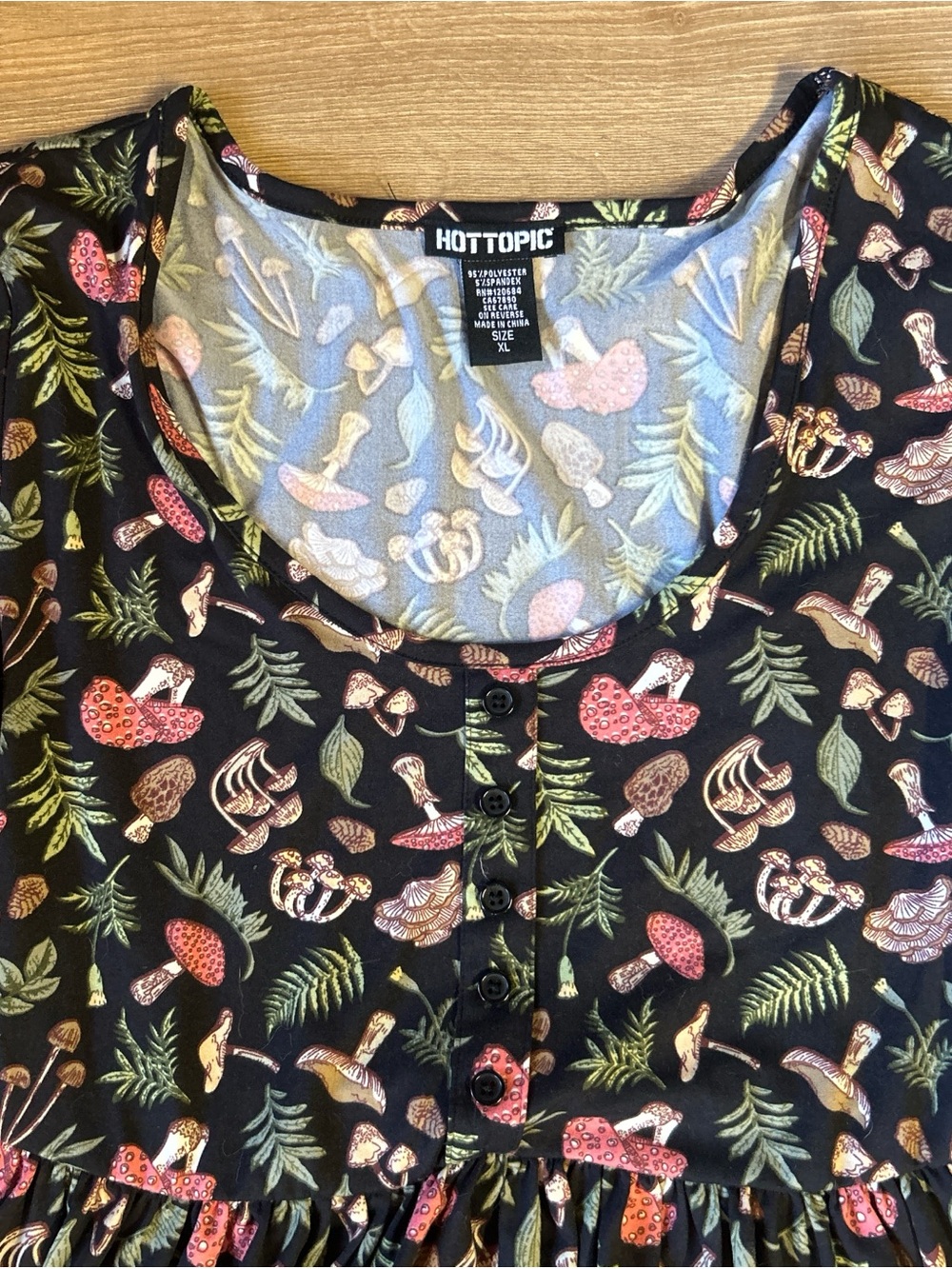Hot Topic Black Mushroom Print Long Sleeve Dress - Picture 2 of 5